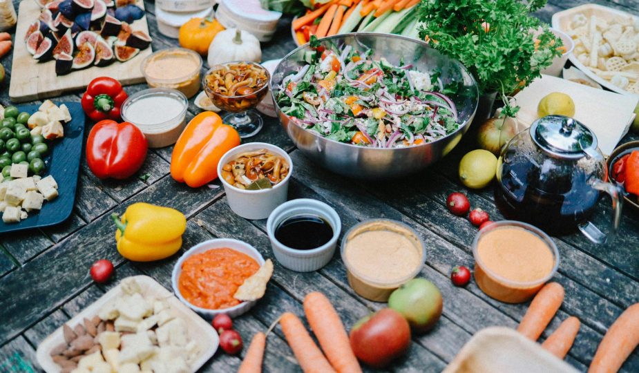 The Future of Food in 2025: Eating Smarter, Living Better